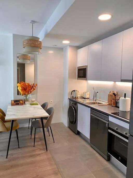 Nuevo Moderno Apartamento De Lujo Sevilla