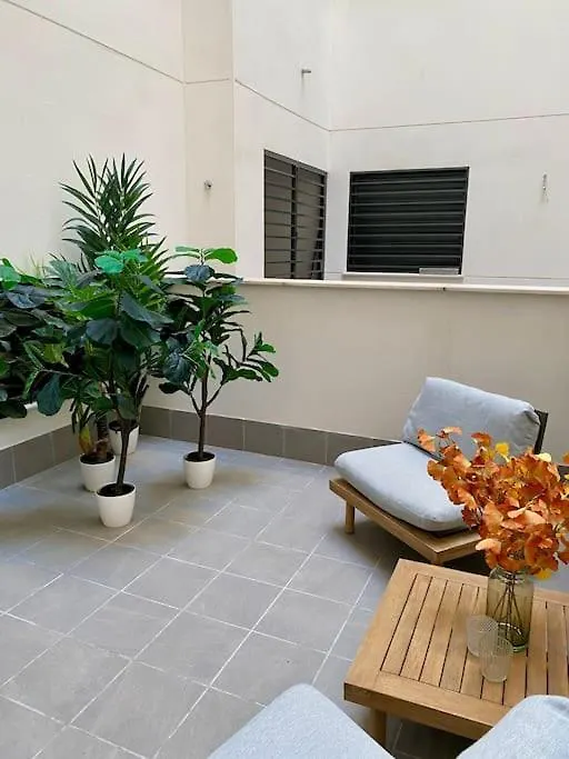 Nuevo Moderno Apartamento De Lujo Sevilla 0*,  España